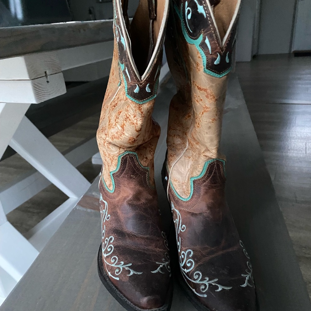 Sterling River Ladies Cowboy Boots